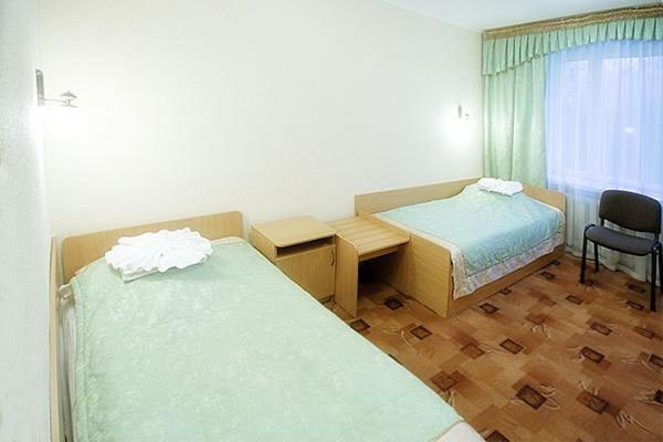Profssoyuzny Hotel แชร์นีฮีฟ ห้อง รูปภาพ